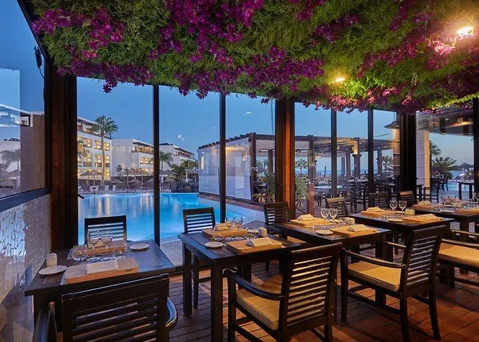 Secrets Lanzarote 5* Puerto Calero